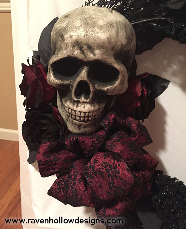 skull and roses added to wreath